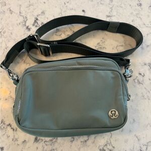 Lululemon Everywhere Sage Green Crossbody Belt Bag 2L Silver hardware. NWOT
